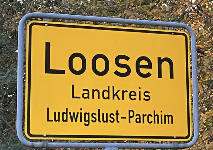 Ortsschild: Loosen, Landkreis Ludwigslust-Parchim